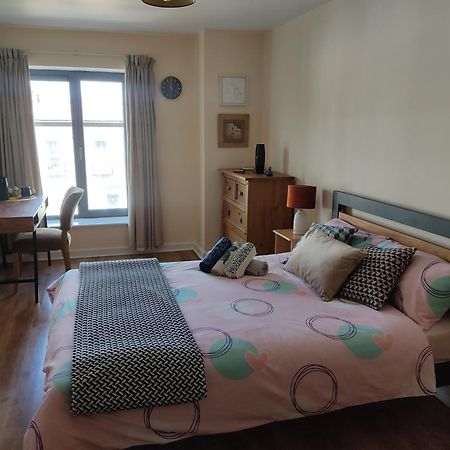 Swallows Nest - Spacious Bright Double Bedroom With Ensuite Bathroom Dublin Bagian luar foto